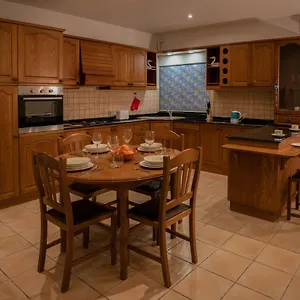  Apartament Spacious 3 Bedroom In Marsascala